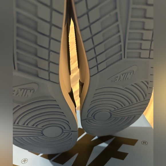 *BRAND NEW* AIR JORDAN RETRO HIGHT TOP OG DZ5485 400 - Picture 13 of 16